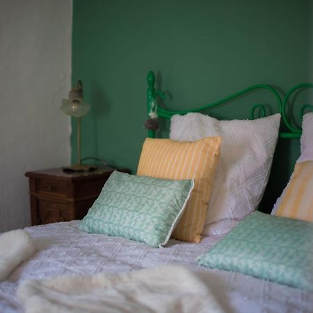 شقة The Vintage Bed And Broc' Saint-Calais المظهر الخارجي الصورة
